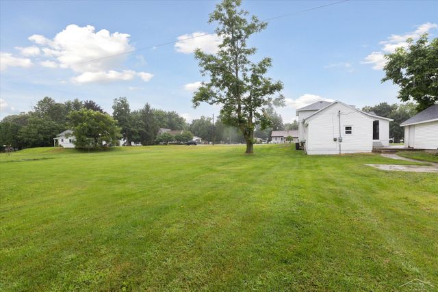 716 N Cass Avenue, Vassar, MI 48768