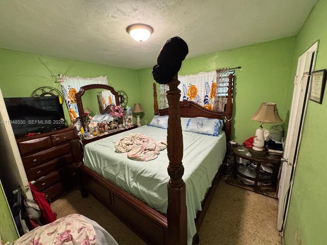 140 NE 193rd Ter, Miami, FL 33179