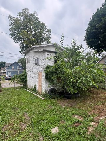 1031 Edgewater Avenue, Fort Wayne, IN 46805