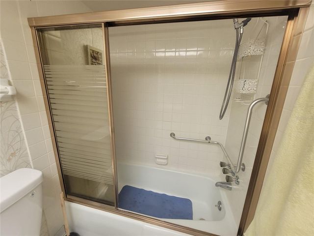 4715 BAY STREET NE 225, St Petersburg, FL 33703