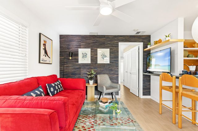 615 NE 10TH Avenue 101B, Fort Lauderdale, FL 33304