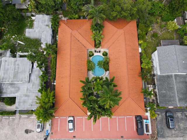 615 NE 10TH Avenue 101B, Fort Lauderdale, FL 33304