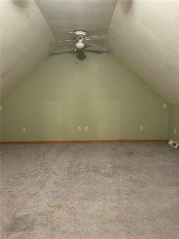 30 SUMMIT ST, Clarksville, PA 15322