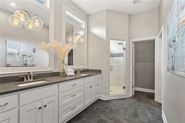 16805 Bradshaw Street, Overland Park, KS 66221