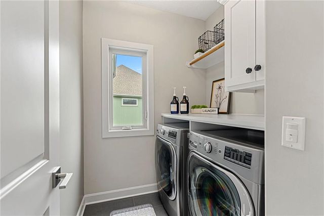 16805 Bradshaw Street, Overland Park, KS 66221