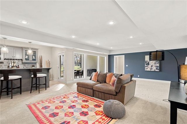 16805 Bradshaw Street, Overland Park, KS 66221