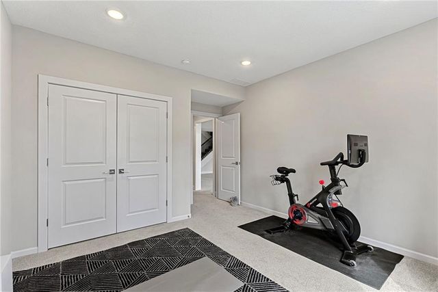 16805 Bradshaw Street, Overland Park, KS 66221