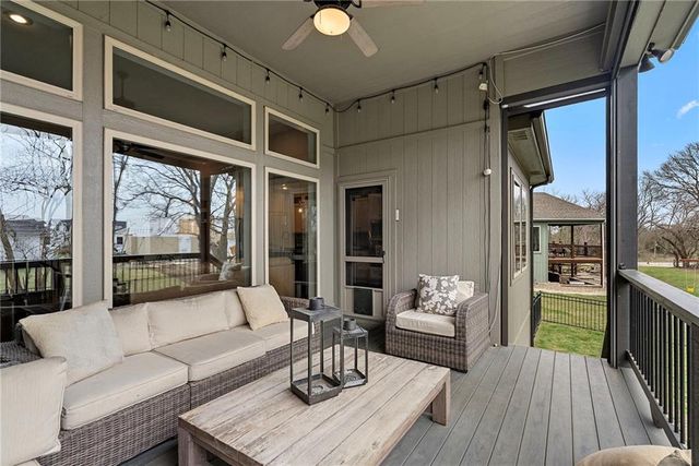 16805 Bradshaw Street, Overland Park, KS 66221