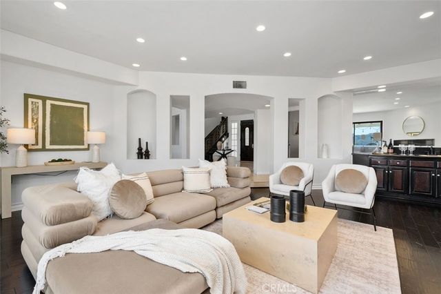 24658 Cordillera Drive, Calabasas, CA 91302