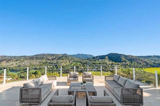 24658 Cordillera Drive, Calabasas, CA 91302