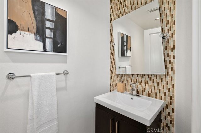 24658 Cordillera Drive, Calabasas, CA 91302