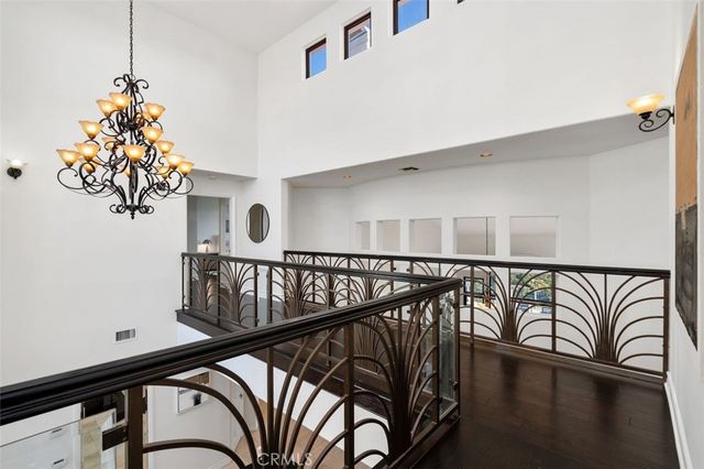 24658 Cordillera Drive, Calabasas, CA 91302