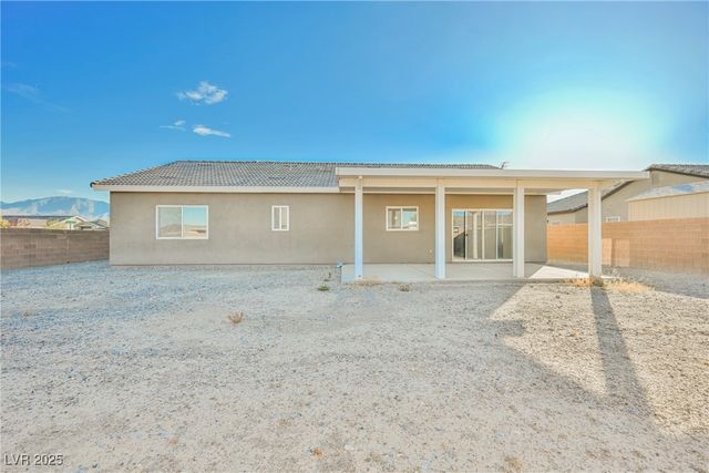 90 White Burch Lane, Pahrump, NV 89048