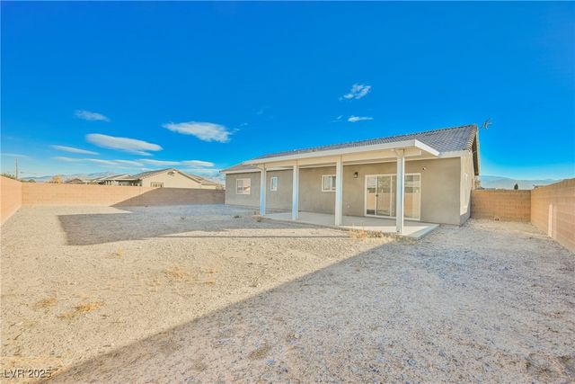 90 White Burch Lane, Pahrump, NV 89048