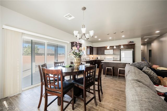 90 White Burch Lane, Pahrump, NV 89048