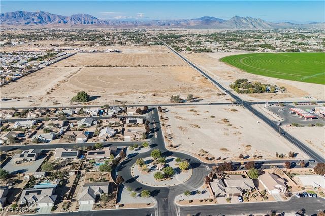 90 White Burch Lane, Pahrump, NV 89048