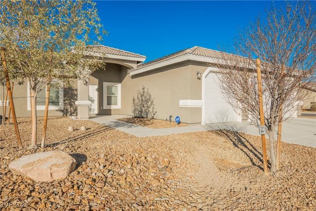 90 White Burch Lane, Pahrump, NV 89048