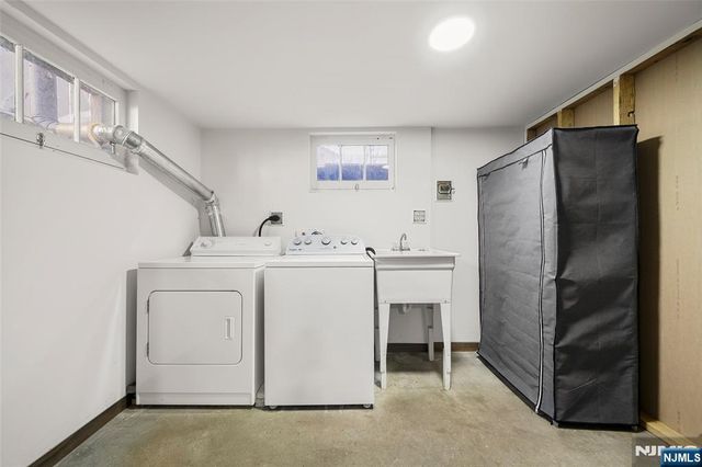 3 Wolcott Road, Dumont, NJ 07628