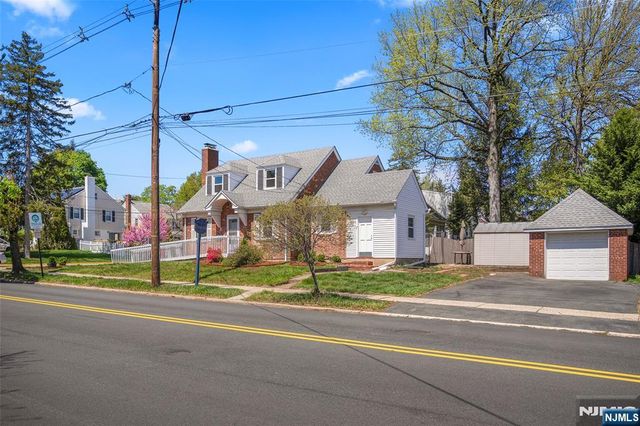 3 Wolcott Road, Dumont, NJ 07628