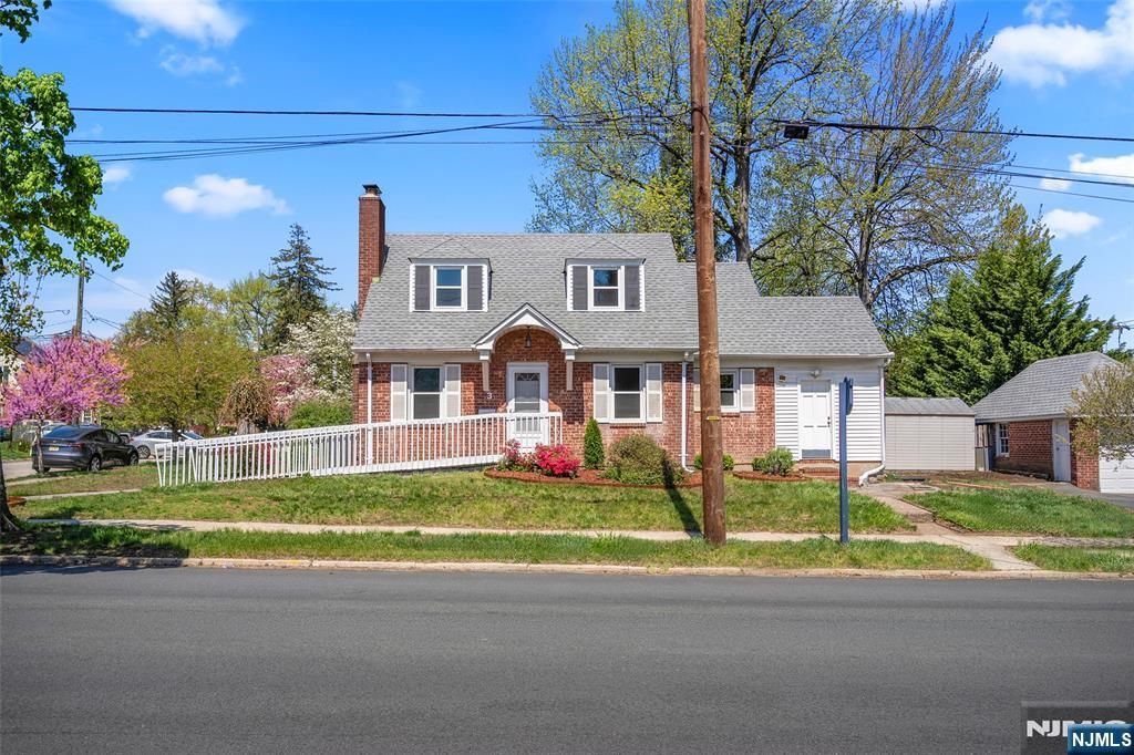 3 Wolcott Road, Dumont, NJ 07628