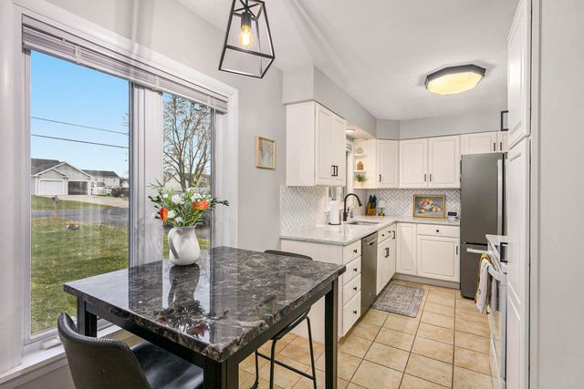 6812 N 14th Street, Kalamazoo, MI 49009