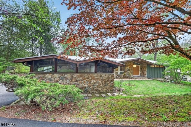 39 Skyline Dr, Morris Twp., NJ 07960