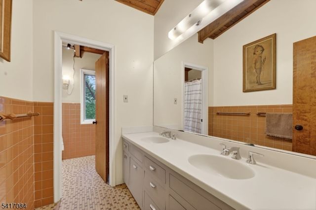 39 Skyline Dr, Morris Twp., NJ 07960