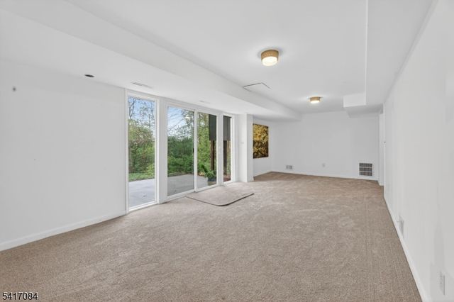 39 Skyline Dr, Morris Twp., NJ 07960