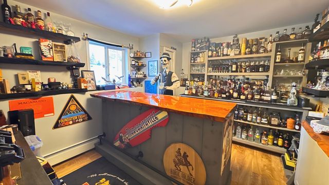 8 Cote Circle, Raymond, NH 03077