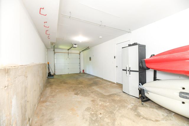 8 Cote Circle, Raymond, NH 03077