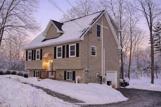 8 Cote Circle, Raymond, NH 03077