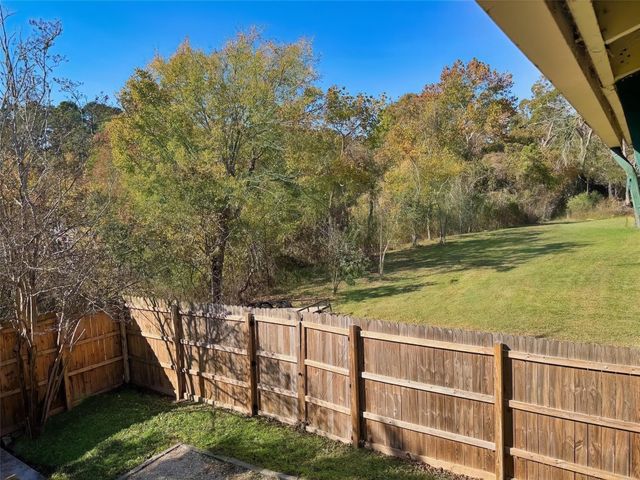 190 White Oak Circle, Point Blank, TX 77364