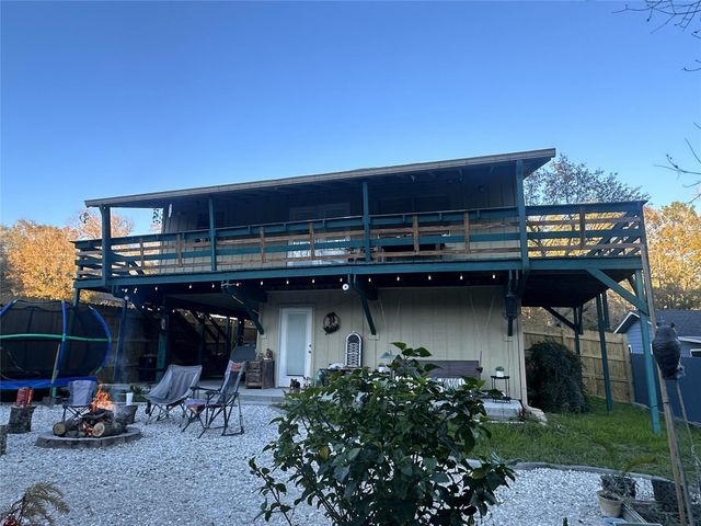 190 White Oak Circle, Point Blank, TX 77364