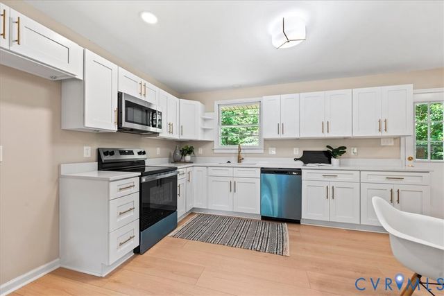 5309 Meadoway Rd, Chesterfield, VA 23234