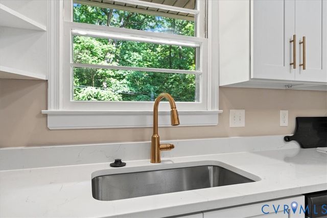 5309 Meadoway Rd, Chesterfield, VA 23234