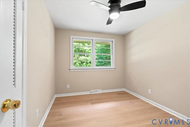 5309 Meadoway Rd, Chesterfield, VA 23234