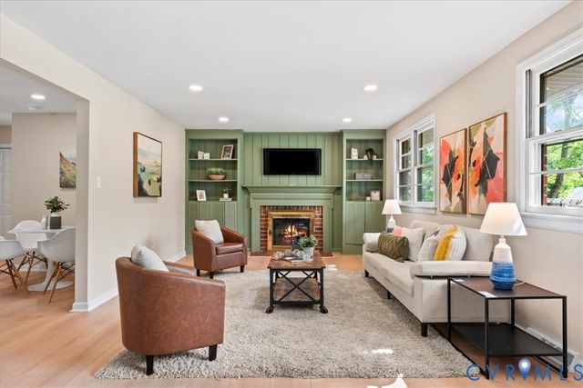 5309 Meadoway Rd, Chesterfield, VA 23234