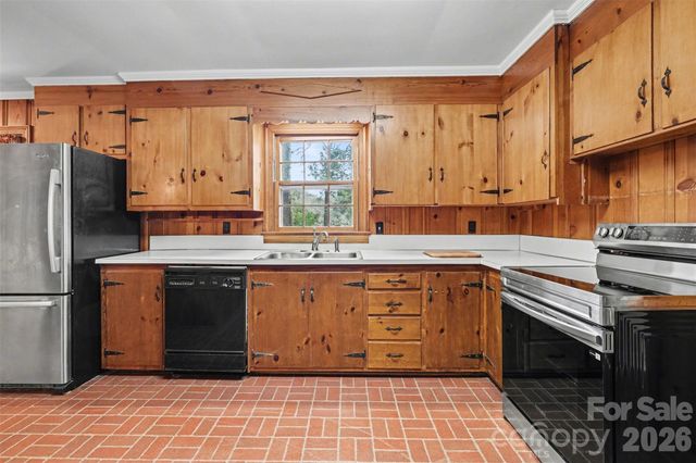 370 Summit Court SE, Concord, NC 28025