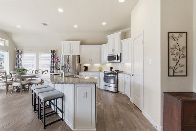 6025 Lake Teravista WAY, Georgetown, TX 78626