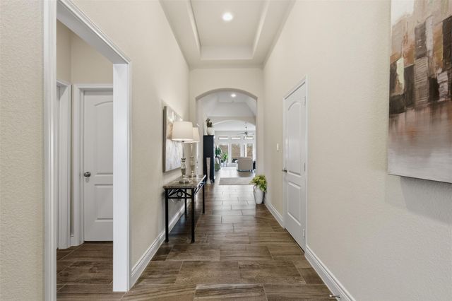 6025 Lake Teravista WAY, Georgetown, TX 78626