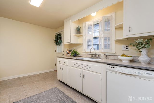 346 Walnut Street, Dunellen, NJ 08812