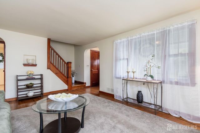 346 Walnut Street, Dunellen, NJ 08812