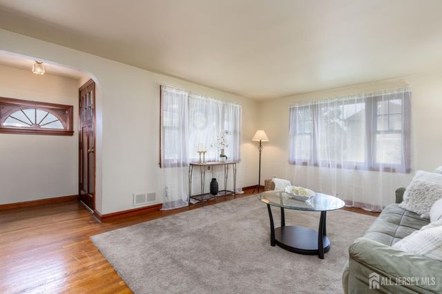 346 Walnut Street, Dunellen, NJ 08812