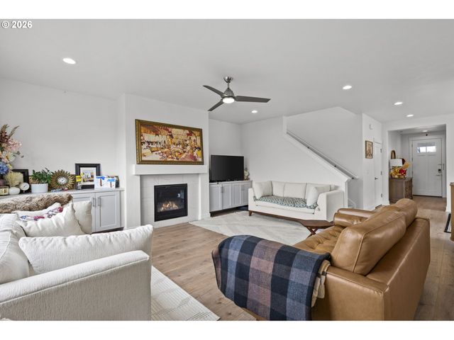 4309 Se 62ND Ave, Hillsboro, OR 97123