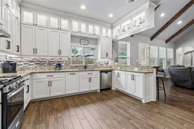 101 Sycamore Lane, Roanoke, TX 76262