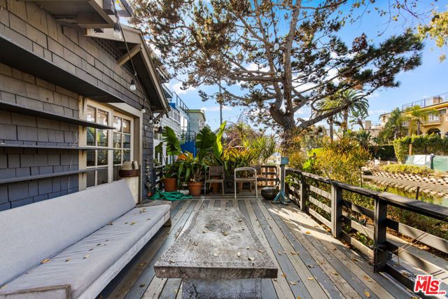 416 Sherman Canal, Venice (los Angeles), CA 90291