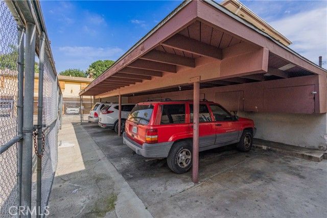 4017 Gelber Place, Los Angeles, CA 90008