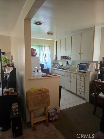 4017 Gelber Place, Los Angeles, CA 90008