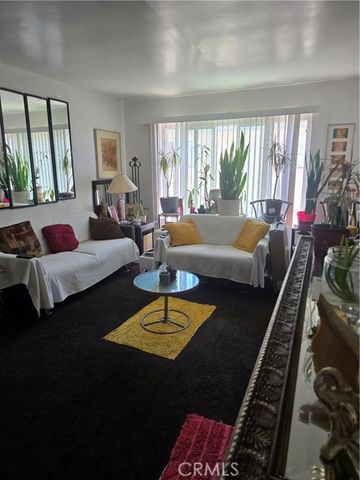 4017 Gelber Place, Los Angeles, CA 90008