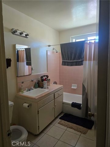 4017 Gelber Place, Los Angeles, CA 90008